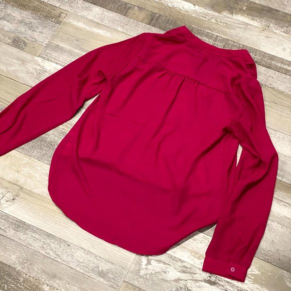 NEW Women's The Limited Faux Wrap High Low Blouse - Picture 11 of 11